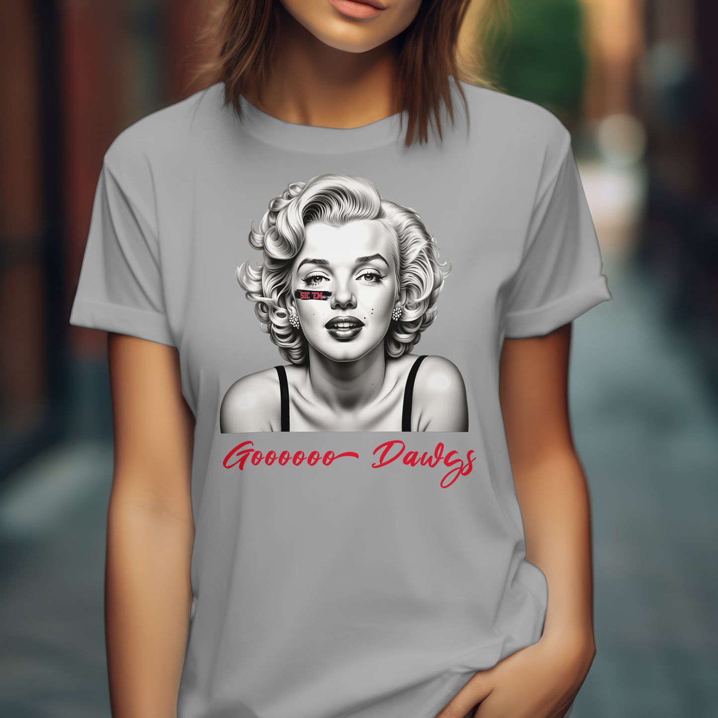 Marilyn Go Dawgs